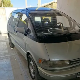 Toyota Previa 1991