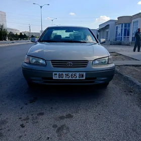 Toyota Camry 1999