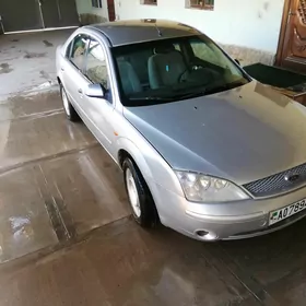 Ford Mondeo 2002