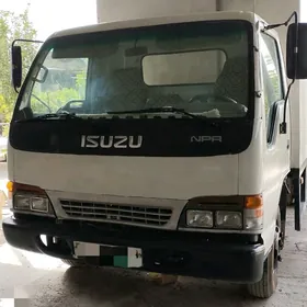 Isuzu Elf 2003