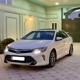 Toyota Camry 2013