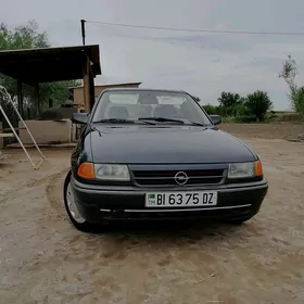 Opel Astra 1993