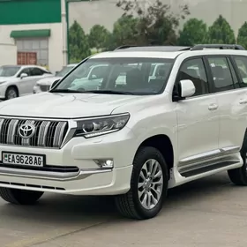 Toyota Land Cruiser Prado 2022