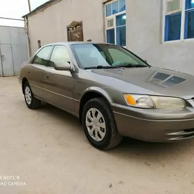 Toyota Camry 1998