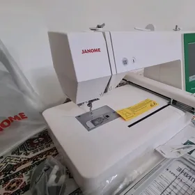 JANOME 450e