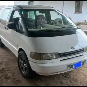 Toyota Previa 1995