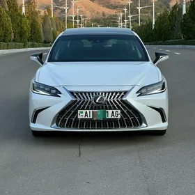 Lexus ES 350 2021