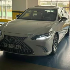 Lexus ES 350 2022