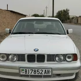 BMW 525 1988