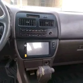 Toyota Vista 1995