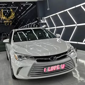 Toyota Camry 2016