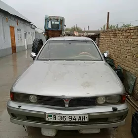 Mitsubishi Sigma 1990