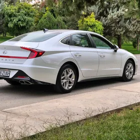 Hyundai Sonata 2020