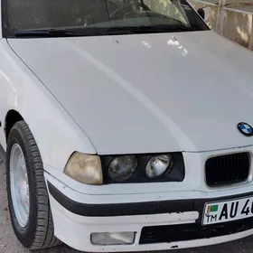 BMW 320 1992