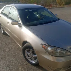 Toyota Camry 2005