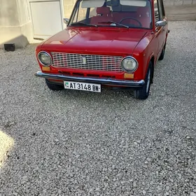 Lada 2104 1985