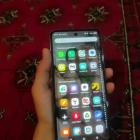 INFINIX HOT 40 i