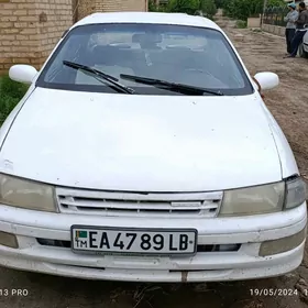 Toyota Carina 1995