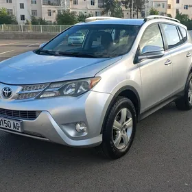 Toyota RAV4 2013