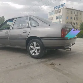 Opel Vectra 1990