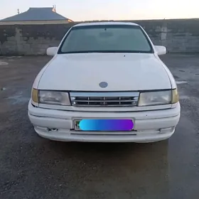 Opel Vectra 1990