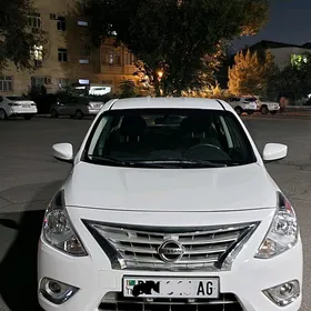 Nissan Versa 2019