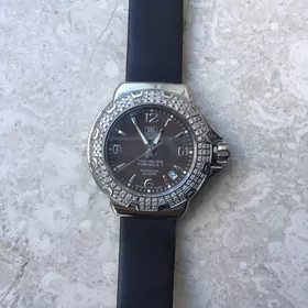 Часы  TAG HEUER