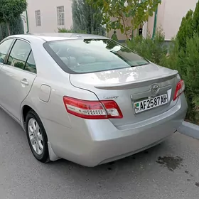 Toyota Camry 2010