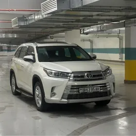 Toyota Highlander 2015