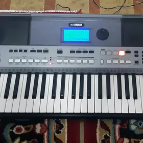 YAMAHA E443