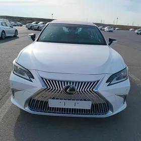 Lexus ES 350 2019