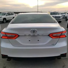 Toyota Camry 2020