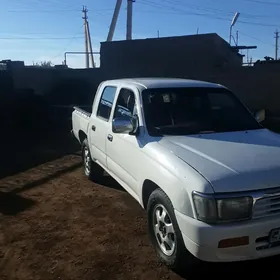 Toyota Hilux 1997