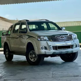 Toyota Hilux 2012