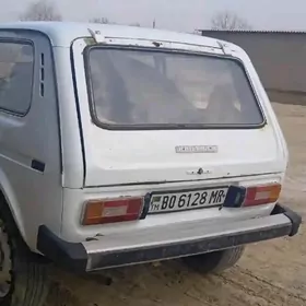 Lada Niva 1981