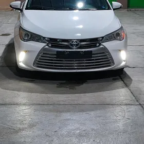 Toyota Camry 2017