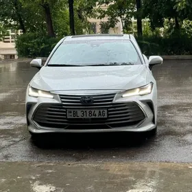 Toyota Avalon 2019