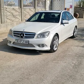 Mercedes-Benz C350 2010