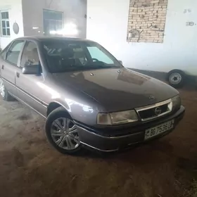 Opel Vectra 1990