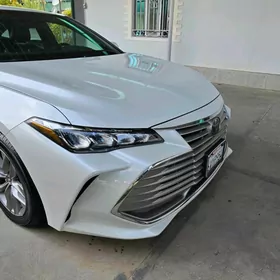 Toyota Avalon 2020