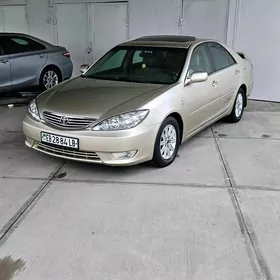 Toyota Camry 2005