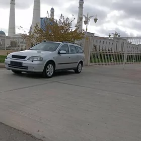 Opel Astra 2003