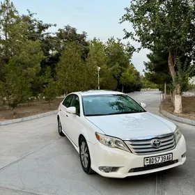 Toyota Avalon 2011