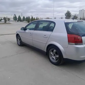 Opel Signum 2003