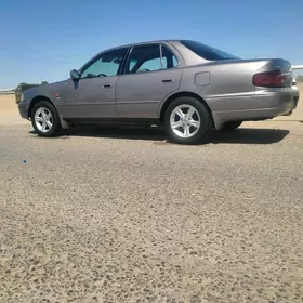 Toyota Camry 1996