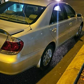 Toyota Camry 2003