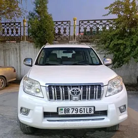 Toyota Land Cruiser Prado 2012