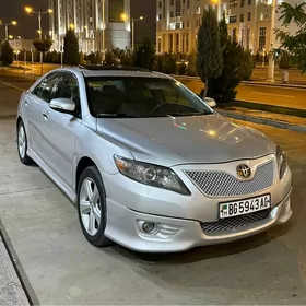 Toyota Camry 2010