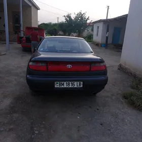 Toyota Carina 1993