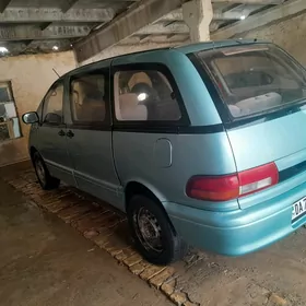 Toyota Previa 1995